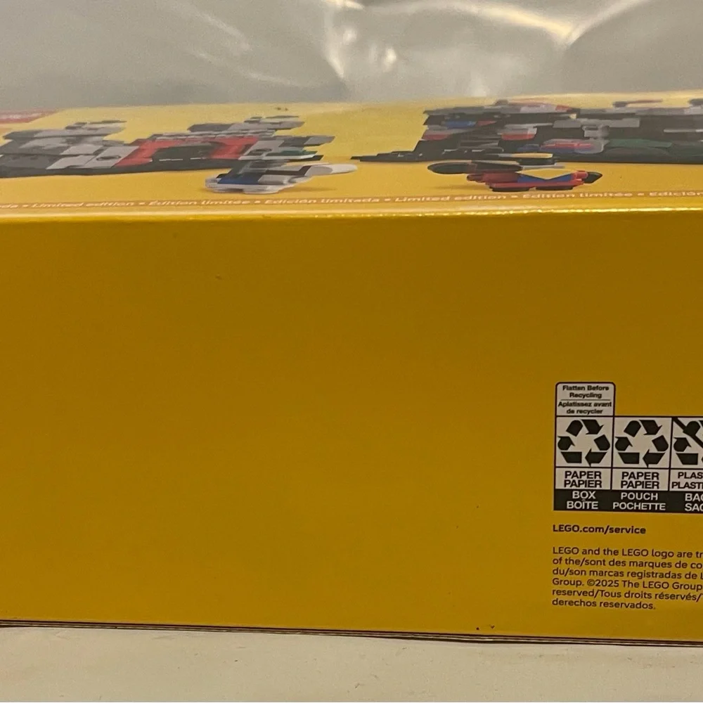 Lego Castle Adventure Set with Red, Blue, and Gray Blocks NWOT